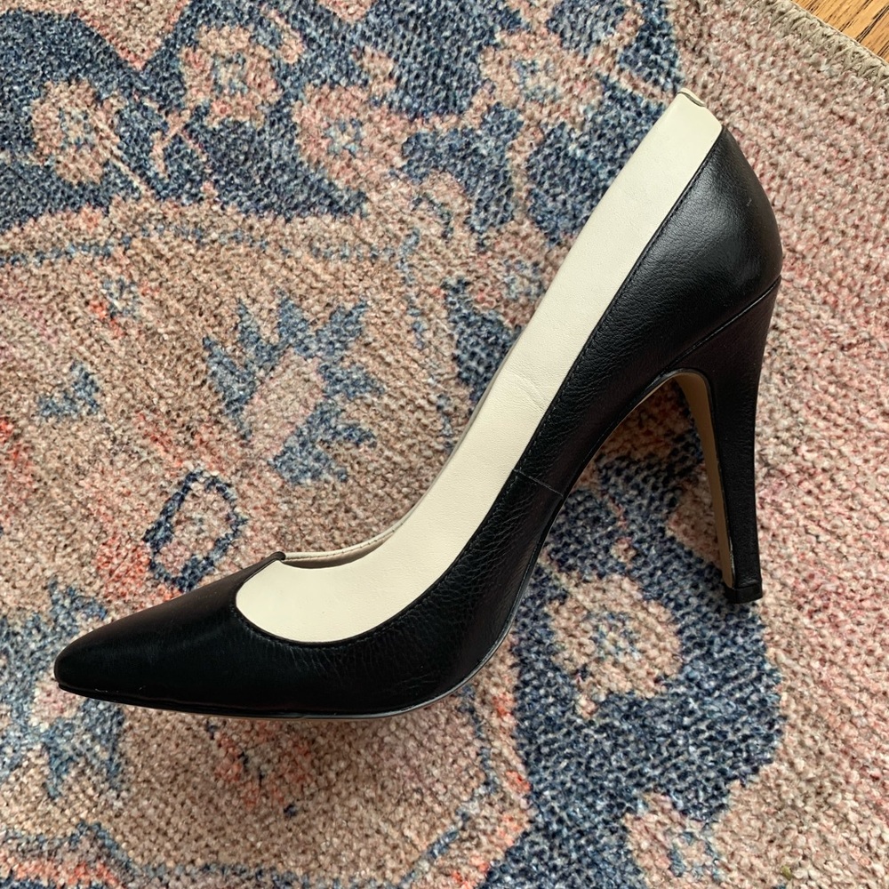 Classy Banana Republic heels